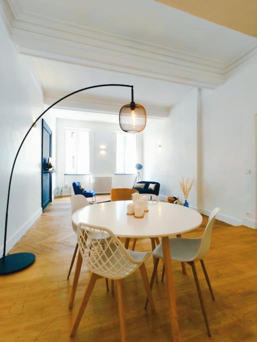 Appartement Carcassonnais Avec Parking Каркасон Екстериор снимка